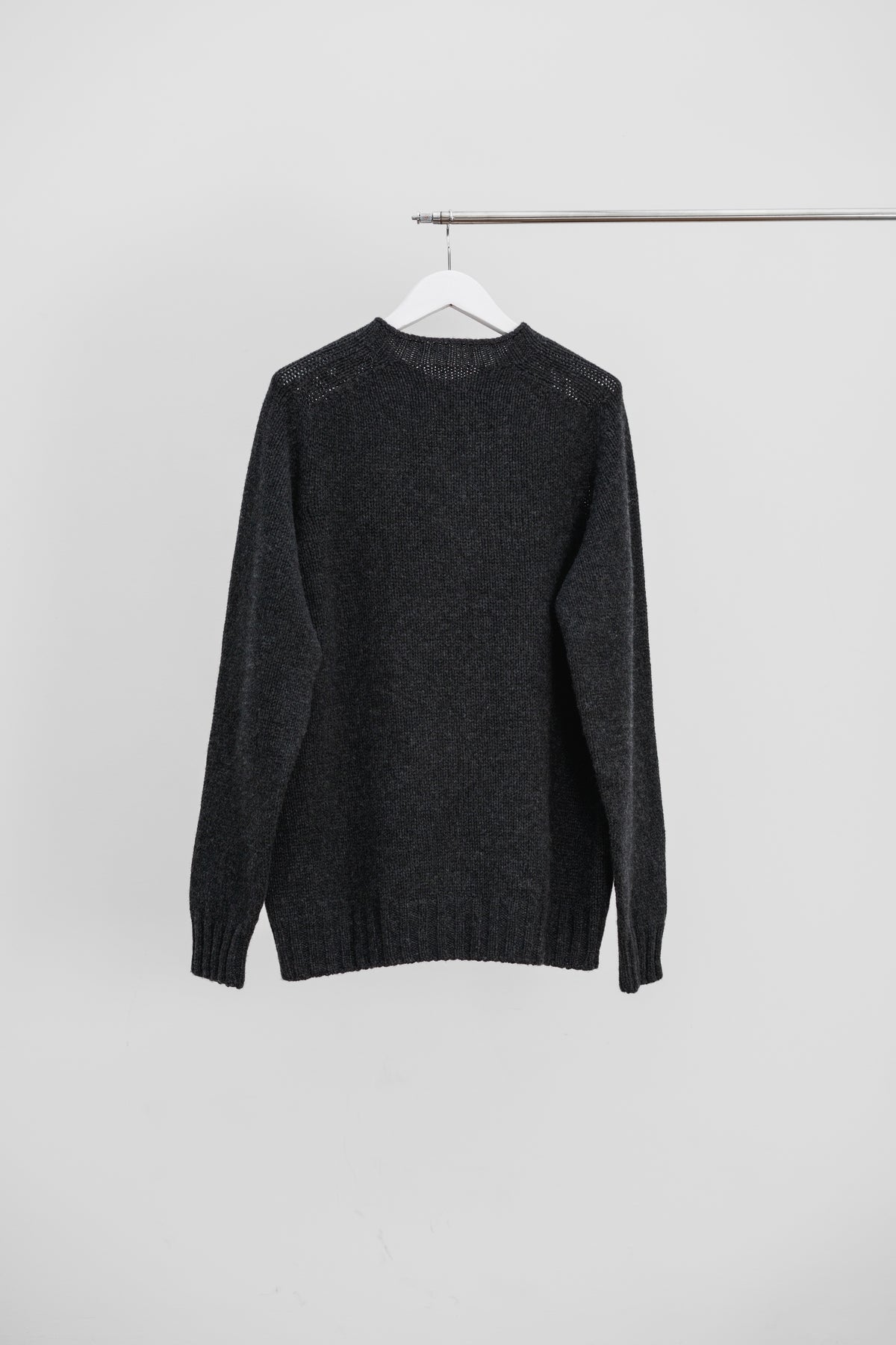 CHUNKY LAMBSWOOL CREW NECK - Charcoal